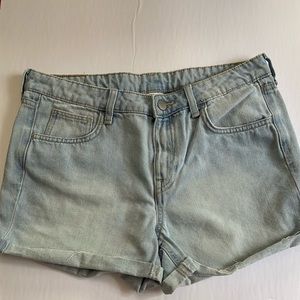 H&M denim shorts . Size 8